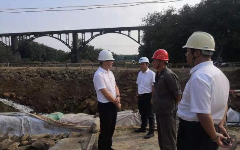 水电集团党委副书记、总经理赵弈涵赴 工地一线检查安全维稳工作