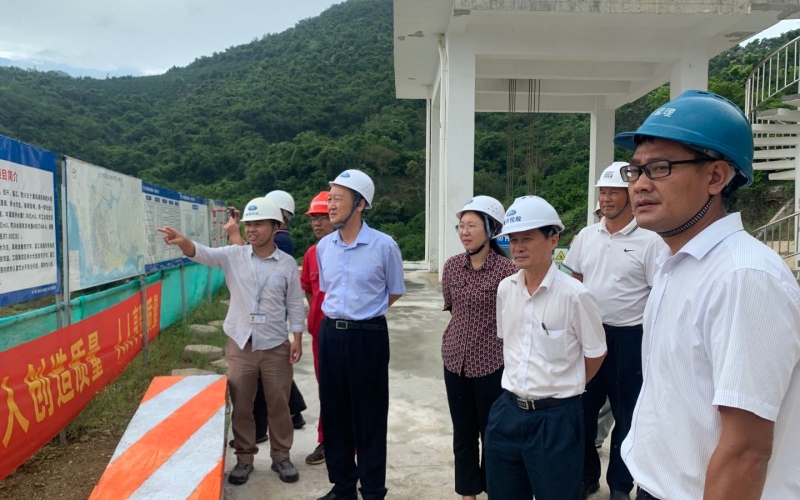 省水务厅党组书记、厅长王强一行赴大广坝二期陀兴水库改扩建、南繁基地水利设施工程项目现场检查指导工作