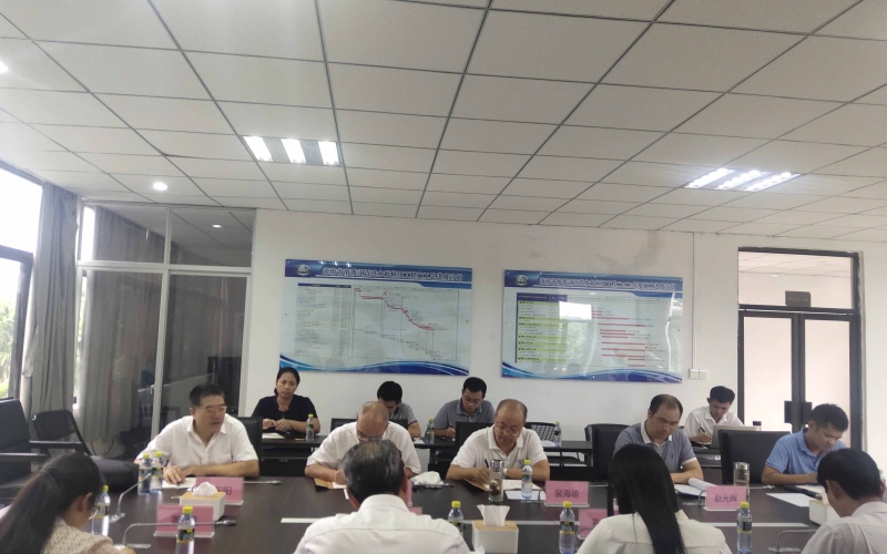 水电集团党委书记、董事长王东阳在迈湾建管部召开在建工程项目推进会